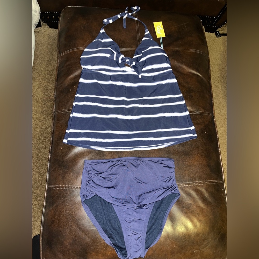 Woman’s Size Large Kona Sol Navy and White Two Piece Swimsuit NWT